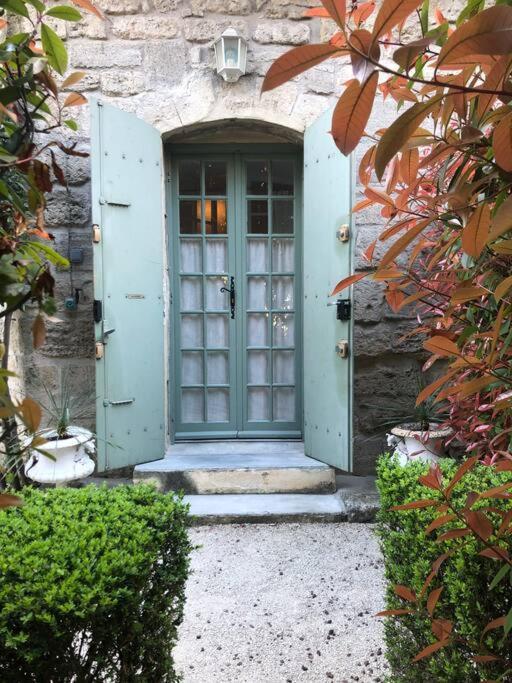 Ulysse, Appartement Spacieux Au Centre Historique D'Uzes En Rez-De-Chaussee Avec Exterieur, Proche Parking Des Marroniers Экстерьер фото