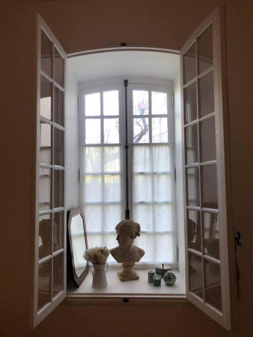 Ulysse, Appartement Spacieux Au Centre Historique D'Uzes En Rez-De-Chaussee Avec Exterieur, Proche Parking Des Marroniers Экстерьер фото